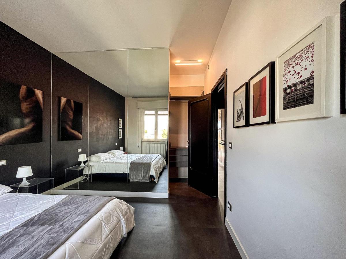 Apartamento Mura Di Lucca Elegant Penthouse With Balcony Exterior foto